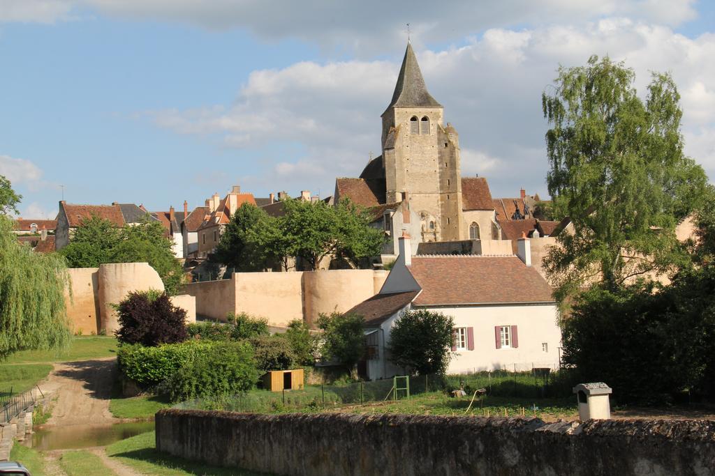 Moulin De Petoulle Hotel Charenton-du-Cher Eksteriør billede
